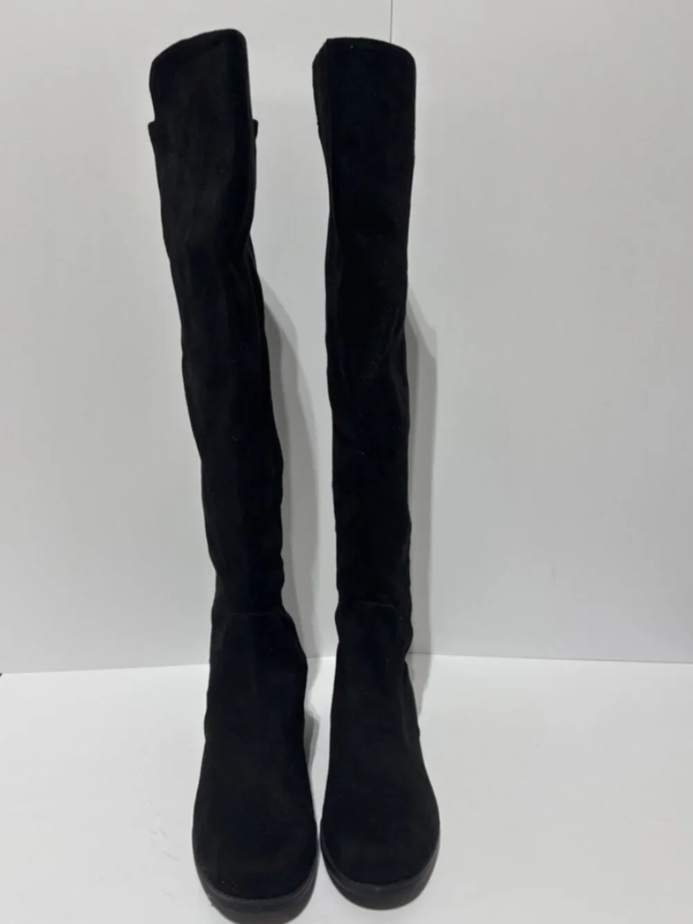 Unisa Women’s Gillean, Black Over The Knee Boots, Size 8.5 M